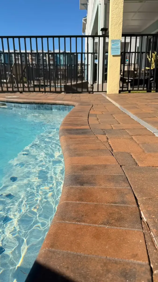 Paver pool coping and deck detail